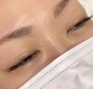 パリエク上下
エクステもしたいけど自まつ毛も下がっているのが気になっているかた
他店にはない施術方法 