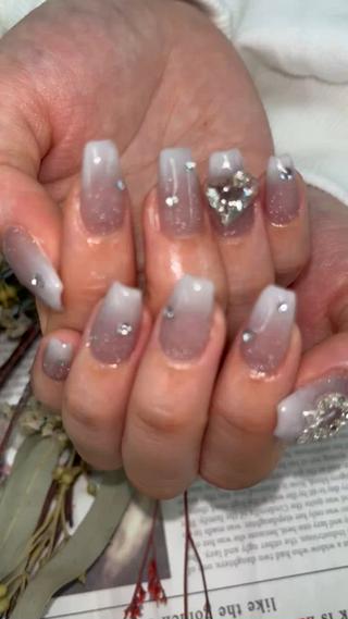 ネイル Basic町田本店 Suzunaのネイルデザイン