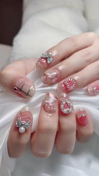 #ネイルアート#冬ネイル#ちゅるんネイル#韓国ネイル#亀戸ネイル＃錦糸町ネイル＃持ち込みデザイン可#モテネイル#やり放題#ワンカラー#チェックネイル#チップ長さ出し#フレンチ#グラデーションネイル#ニュアンスネイル#キラキラネイル#シンプルネイル 