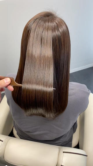 sins式髪質改善ストレートです!
柔らかく絹のような滑らかな髪になります!