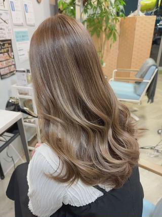 ロング カラー Beach 代表 KENTAのヘアスタイル