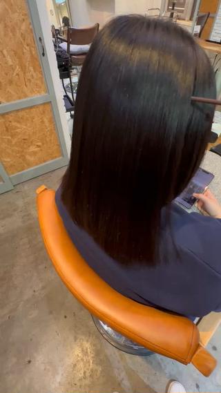 金 春江のヘアスタイル