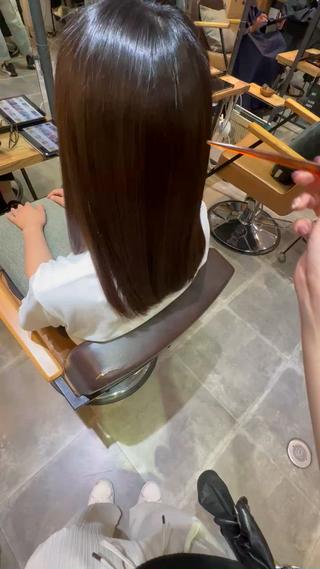 ロング 金 春江のヘアスタイル