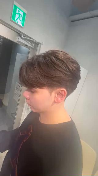 人気が止まりません
メンズパーマ大好評なんでもお任せください 