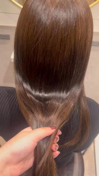 ULTOWA1回でツヤツヤな髪の毛️
定期的にULTOWAをしてあげると更に手触り・艶感増してより一層自分の髪の毛を好きになれます♡
是非一度試してみてください！ 