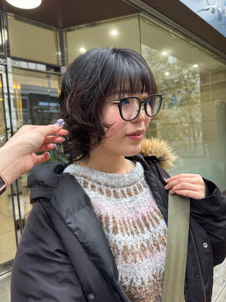 ショートボブにくりっとニュアンスパーマ 