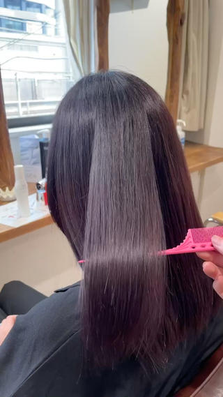 セミロング カラー コトミ【メンズ】 【曲がる縮毛矯正】のヘアスタイル