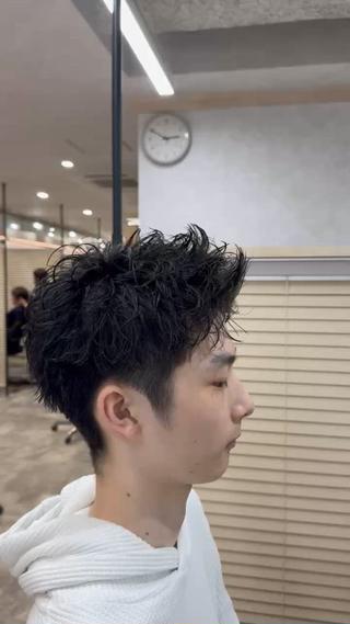 ショート パーマ メンズ 堀 舜介/メンズカットのヘアスタイル