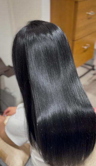 カラーとトリートメントで艶々な黒髪⋆͛*͛ 