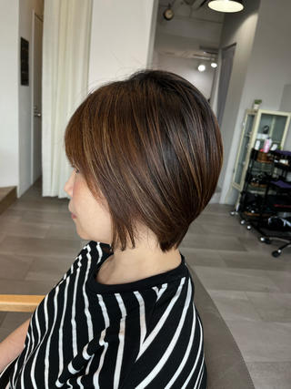 ショートに挑戦してみたい方は是非ご提案させて下さい!
質感、フォルムも違いを感じて下さい^ ^