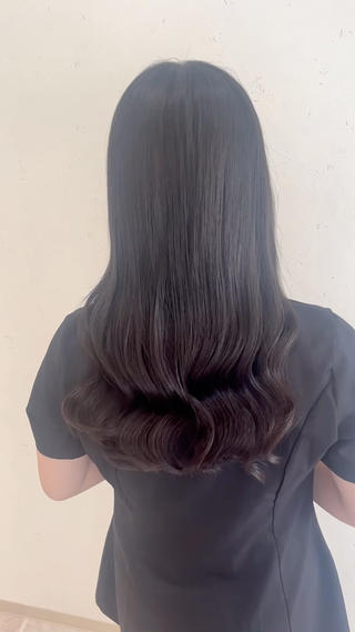 大人っぽダウンスタイル

韓国っぽく、大人っぽく落ち着いた雰囲気に仕上げたい方におすすめです！

お客様のご予定や雰囲気に合わせてご提案させていただきます️
技術向上の為、無料でダウンスタイルモデル募集中です！ 