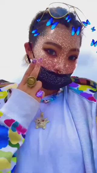 初めまして❥______.TINKの yukitinです

見た目は超個性派の派手派手…ですが笑

シンプルデザインは自分自身があまりしないので
お客様にするシンプルデザインや、ニュアンスデザインが
とっても好きで似合うように考えたりするのが
ワクワクして大好きです- ̗̀   ̖́-

これもしたいけど、これもいいって
迷われてるお客様にできるだけ全部を詰め込んで
やりたいを叶えます！！！

ネイルデザインはオールジャンル大好きなので
シンプルデザインでも是非おまかせください

他には無い帰ってきたくなる第3のおうちのような
アットホームであったかいネイルサロンです

TINKの魔法を是非1度 