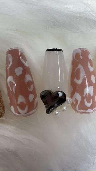 new design
.
.
#埼玉ネイル#埼玉フィルイン#上尾ネイル#秋ネイル#レオパードネイル#スカルプ