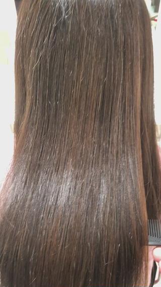 セミロング 美髪矯正/髪質改善/ 艶髪/髪に輝きをのヘアスタイル