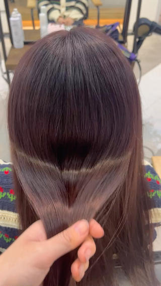 　　髪質改善限定価格

　　　glass hair treatment
　　　︎¥3850
 