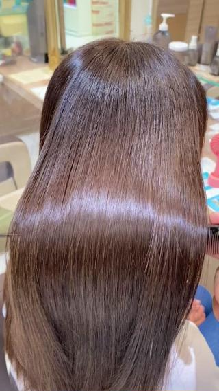 成分定着の為アイロン仕上げ
ダメージでお悩みの方は是非！！ 