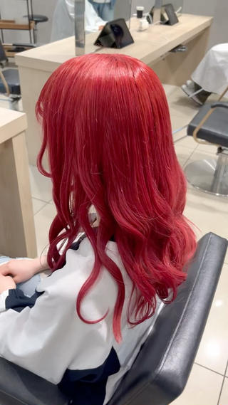 チェリーレッド
ブリーチ一回
推し活にもピッタリです 