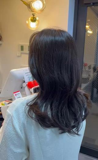 カラー AYANE ◝✩韓国ヘアのヘアスタイル