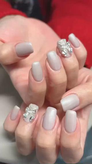 ワンカラーにパーツをＯＮ#ワンホンネイル
#入間市ネイルサロン　Grow 認定講師 