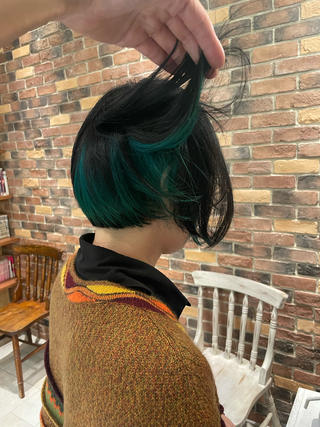 #インナーカラー#ターコイズグリーン#ボブ 