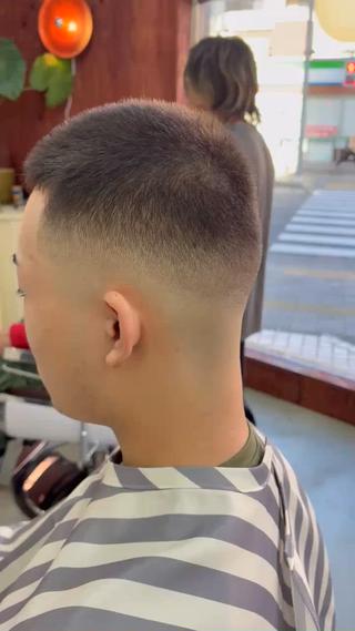 ショート Ruff cutters立川店別館所属・💈女性理容師💈 MOEKAのヘアスタイル