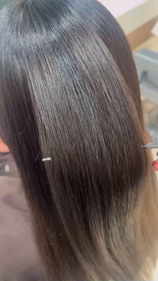 ブリーチ数回×縮毛矯正履歴のある方でもここまでのツヤ感を取り戻せます