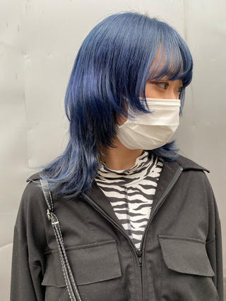 エクステウルフスタイル
エクステついてる状態でカラー同時に入れています!