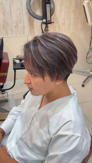 カラー 神戸 大輝のヘアスタイル