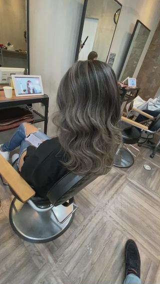ロング カラー ヘアアレンジ Belle hair Design青野大貴のヘアスタイル