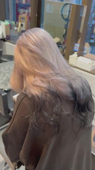 White×裾BLACK！！！

可愛い！！！ 