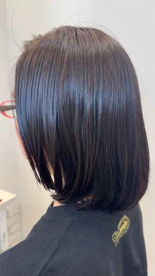 スモーキーブラウン