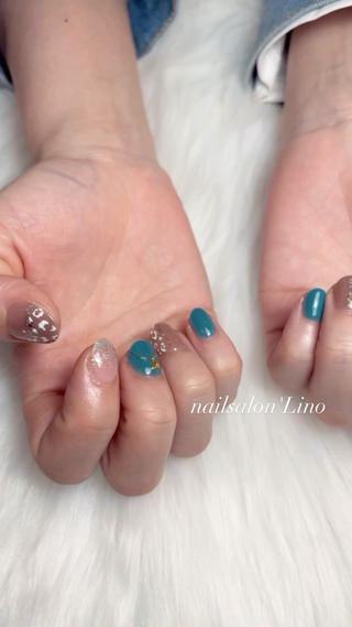 定額デザインＢコース⟡.·
バレンタインのお返しに
ホワイトデーでネイルのプレゼントだそうです
素敵ですね 