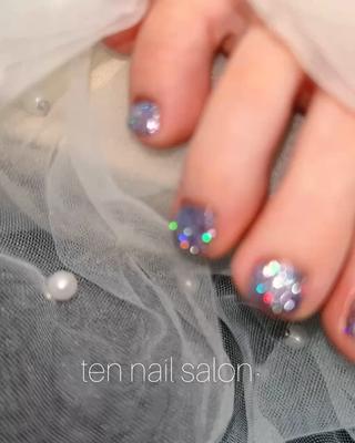 キラキラ•*¨*•.¸¸♪✧