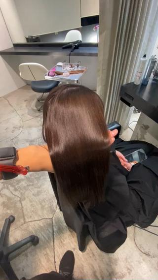 ツヤツヤになるスペシャルカラー