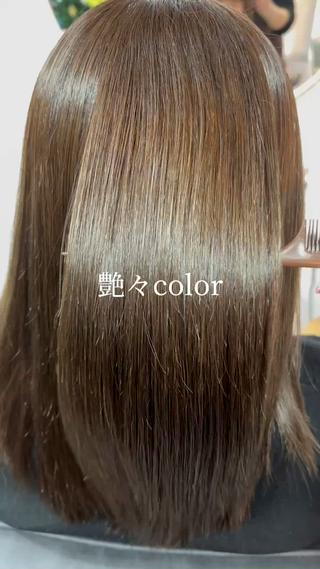 【ご来店いただいた時よりお帰りになられる時の方が美しく 】
.
●カラーとケアをセットにMenuを構成しています●
ダメージや老化の原因となる悪玉菌活性酸素などの残留物質は中間処理剤で徹底的に取り除き、後処理のトリートメントでキューティクルを引き締めて髪への負担を徹底的に削ぎ落とします。

一度だけのご来店で出来ることは限られてきますが…
2.3回と回を重ね、
施術履歴、お客様の好みや髪質を見極めることが出来れば、 
より一層なりたいデザインを叶えられるようになります。 
ストレスのないヘアスタイルをキープ出来るよう 
お客様と一緒にプランを考えていきます。  