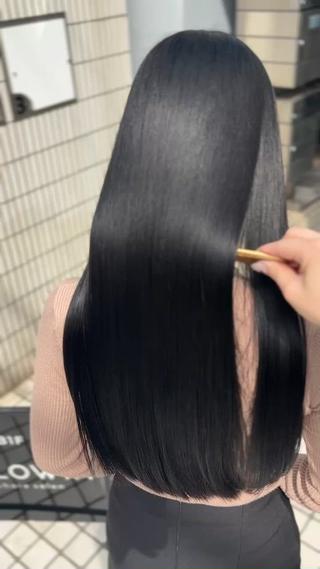 ロング 髪質改善♡ 保坂汐音のヘアスタイル