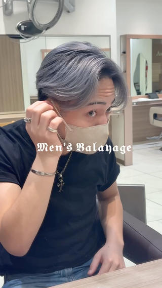 欧風バレイヤージュ■■

透明感ある上品カラー

世代に関係無く

是非お任せください。
#ヘアスタイル  #バレイヤージュ#シャドールーツ#メンズカラー#メンズバレイヤージュ #センターパート#外国人風へア#海外へア#海外へア #メンズカット ＃マッシュ #短髪#メンズパーマ パーマ＃ヘアスタイル #menshair #セルフセット #スタイリング#テーパーフェード 