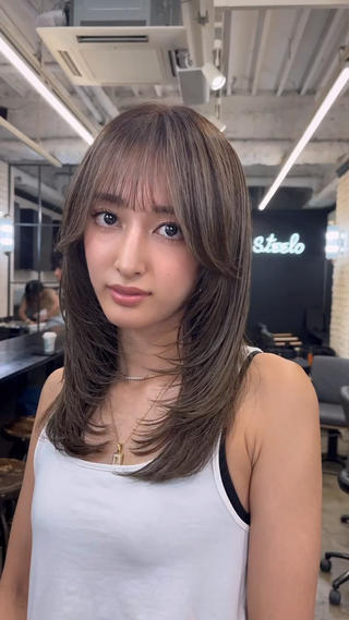 僕だけにしか切れない、ザクザクレイヤーカット
お家でのセルフスタイリングも超簡単です
こんな人にオススメ
↓↓↓↓↓↓↓↓↓↓↓↓
○コテで巻くのが苦手…
○なるべく時短したい!
○重く見えたくない…。
○外国人風のような雰囲気が好き
○くびれ巻きに飽きた!
任せて下さい
冗談無しでレイヤーを入れさせていただいたお客様もれなく全員スタイリングの「楽さ、速さ」に感動していただいております
#渋谷レイヤーカット #渋谷美容室 #ザクザクレイヤー #ハイライトカラー #渋谷外国人風ヘア #外国人風レイヤー #レイヤー巻き方