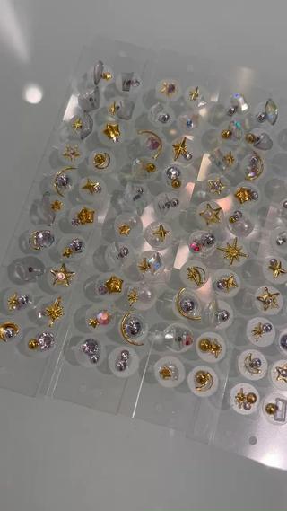 Holly  Bio KIKOの眉毛・アイブロウイメージ