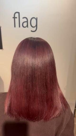 Cherry red
夏に向けて暖色系のカラーもとても人気です！！
是非ご予約お待ちしております 