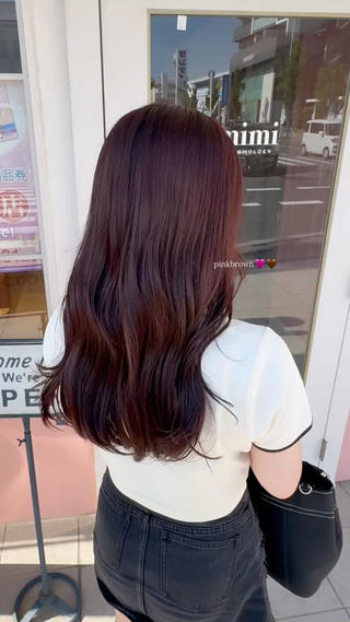 ロング 神田 紗羽のヘアスタイル