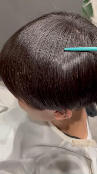 パーマ off the Lip park所属・高橋 翼のヘアスタイル