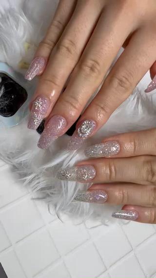 ネイル OneOAK所属・石田 千尋のネイルデザイン