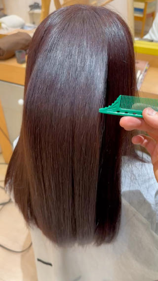 ご新規様限定クーポン️
似合わせカットとカラー
＋
髪質改善COREME5stepトリートメント️

お悩みに合わせてハリコシと柔らかさを両立したトリートメントでウルツヤに 