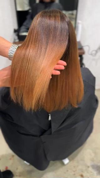 ブリーチ毛の美髪矯正
オリジナルストレート
乾かしただけ 