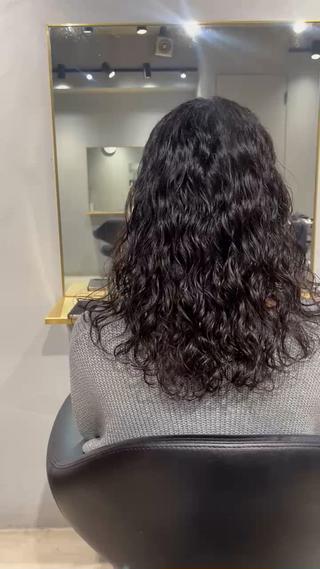 セミロング パーマ 【arc】 佐藤未希穂/パーマのヘアスタイル