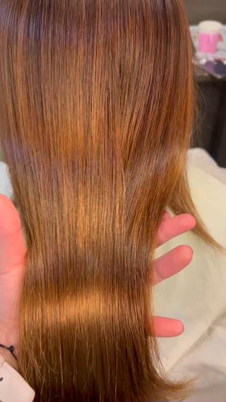 ロング 谷 未来美のヘアスタイル