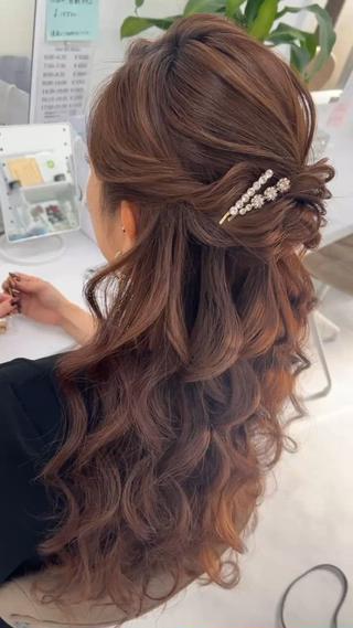 ロング ヘアアレンジ HairSet Salon Kのヘアスタイル