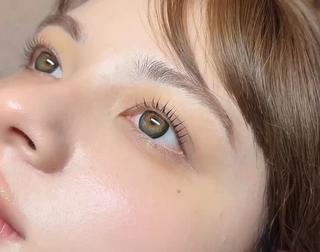 根元からしっかり立ち上げるパリジェンヌラッシュリフト
ぱっちり可愛いお目元に仕上げます
毎日のメイクも楽になります 