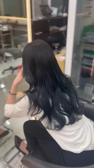 ロング カラー 笠間 啓聖のヘアスタイル